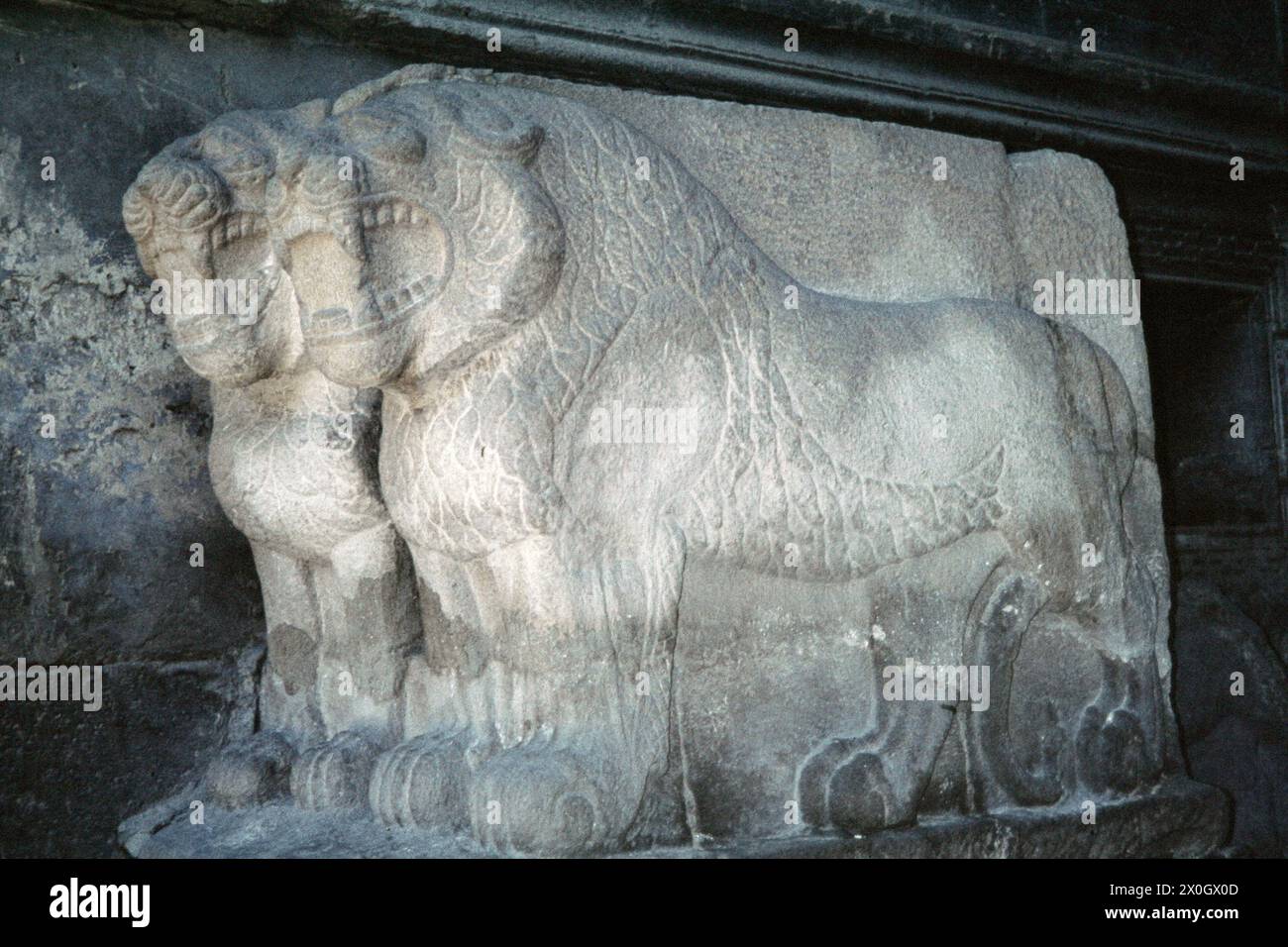 Hethitisches Hochrelief mit Löwen in einem Museum in der Medresse des Honat-Hatun in Kayseri. [Automatisierte Übersetzung] Stockfoto