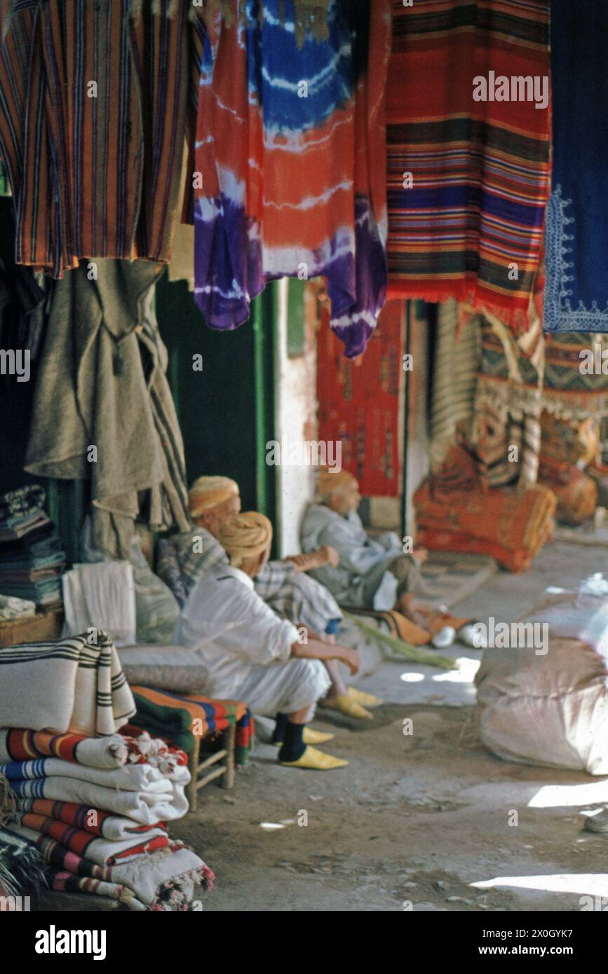 In den Souks von Marrakesch, Marokko [automatisierte Übersetzung] Stockfoto