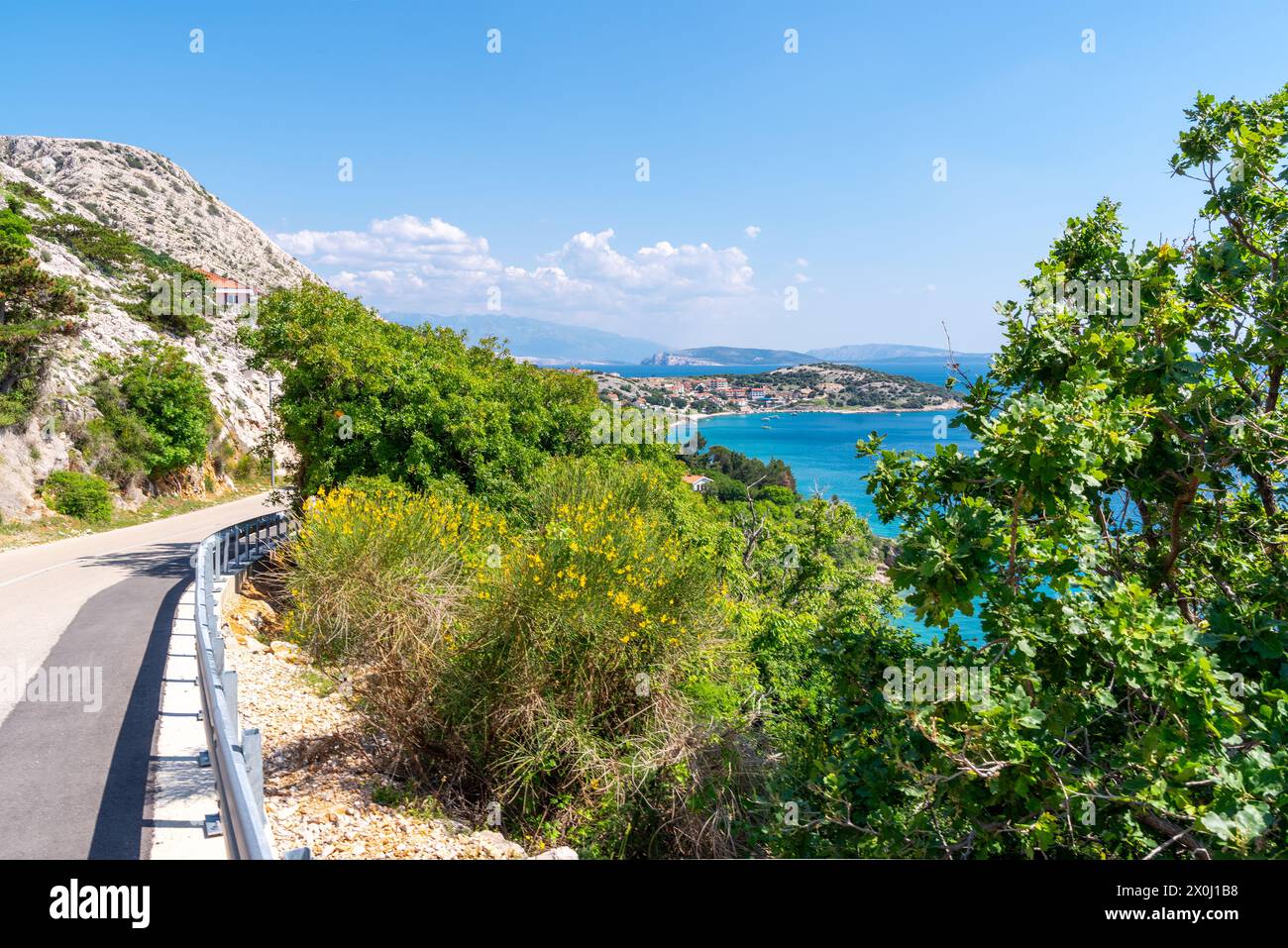 Stara Baska: Ein kleiner Ferienort auf der Insel Krk mit Traumstränden, Kroatien Stockfoto