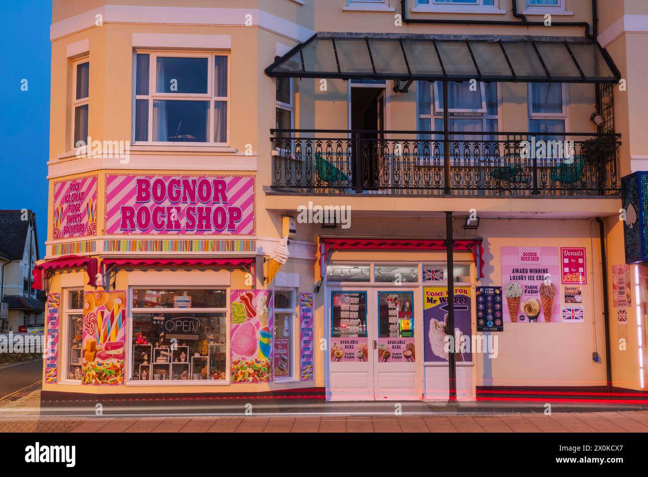 England, West Sussex, Bognor Regis, Bognor Rock Shop Stockfoto