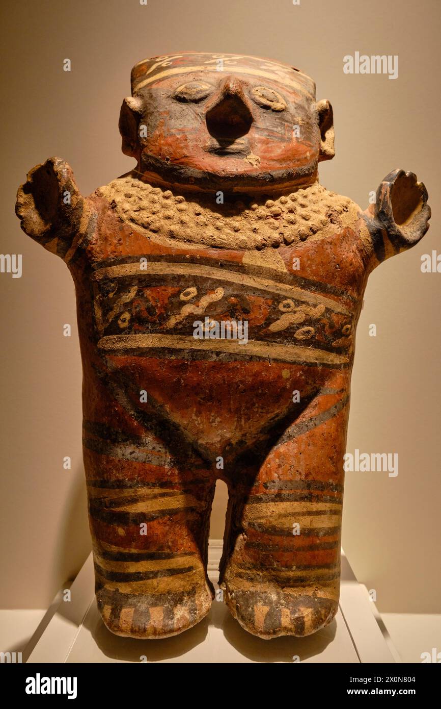 Peru, Provinz Cuzco, Cuzco, gelistet zum UNESCO-Weltkulturerbe, präkolumbisches Kunstmuseum, Humaya-Keramikfigur Stockfoto