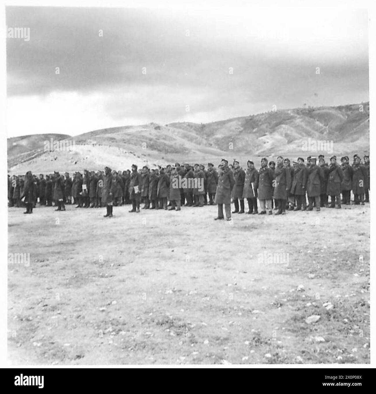 Das Druse-Regiment führt eine Parade im Jordantal durch, bei der militärische Formation und Disziplin innerhalb des Regiments gezeigt werden. Stockfoto