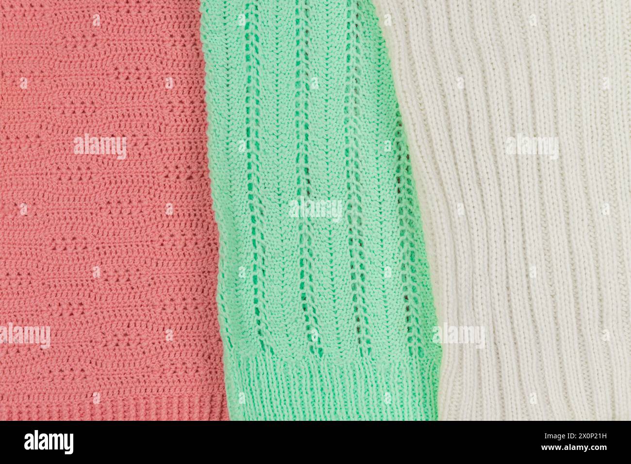 Hintergrund von Textur und Ornament von Wollstrickpulvern verschiedener Farben Stockfoto