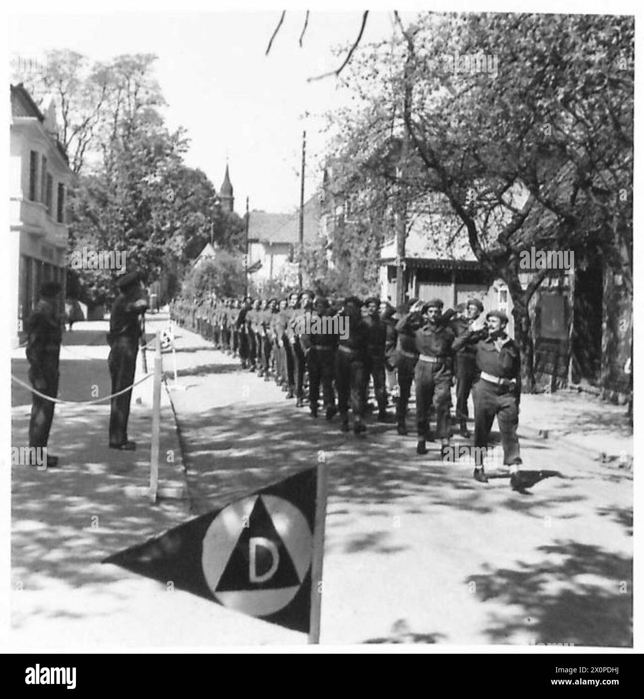 Das 76. Regiment, Royal Artillery, der 3. Division, nimmt an einer Kirchenkorgelparade Teil. Stockfoto