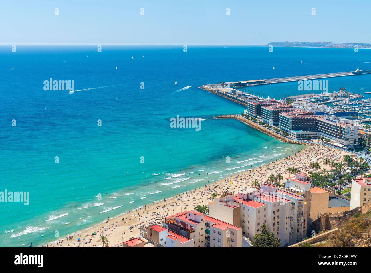 Blick vom Castillo de Santa Barbara, Alicante, Comunidad Valenciana, Alicante Viertel, Costa Blanca, Spanien Stockfoto