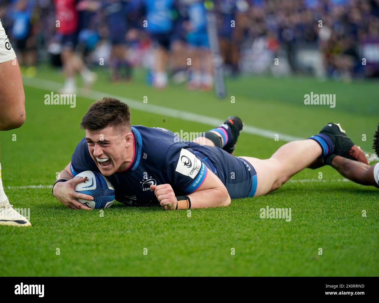 Dan Sheehan aus Leinster hat im Viertelfinale des Investec Champions Cup im Aviva Stadium in Dublin einen Versuch gemacht. Bilddatum: Samstag, 13. April 2024. Stockfoto