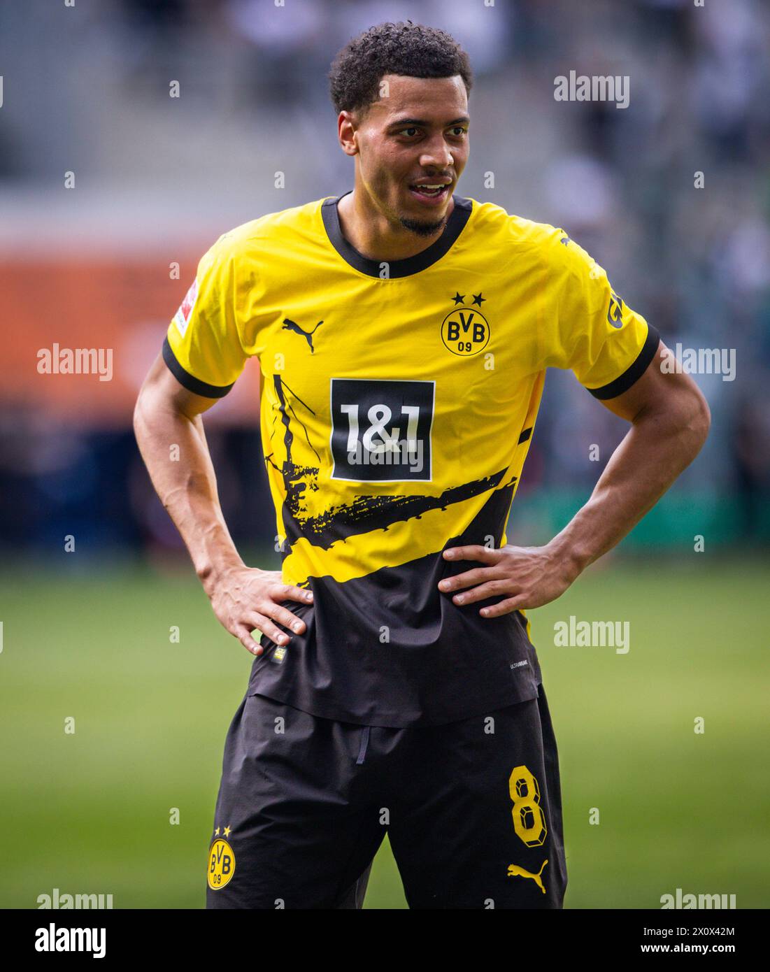 Mönchengladbach Deutschland. April 2024. Felix Nmecha (BVB) Borussia Mönchengladbach - Borussia Dortmund 13.04.2024 Copyright (nur für journalistis Stockfoto