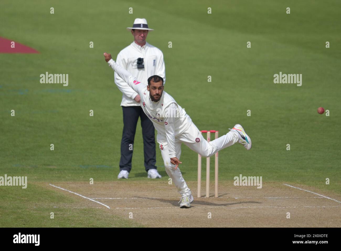 Northampton, England. April 2024. Saif Zaib aus Northamptonshire während des dritten Tages der Vitality County Championship Division 2 zwischen dem Northamptonshire County Cricket Club und dem Middlesex County Cricket Club auf dem County Ground, Wantage Road. Kyle Andrews/Alamy Live News. Stockfoto