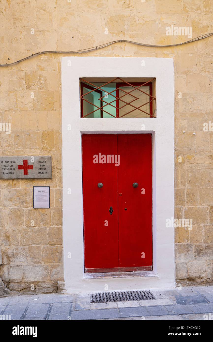 Valletta, Malta, 03. April 2024. Außenansicht der maltesischen Hauptquartiere im Stadtzentrum Stockfoto