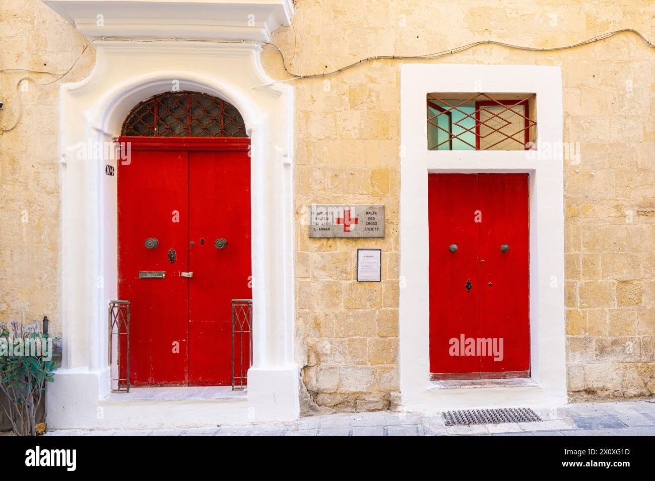 Valletta, Malta, 03. April 2024. Außenansicht der maltesischen Hauptquartiere im Stadtzentrum Stockfoto
