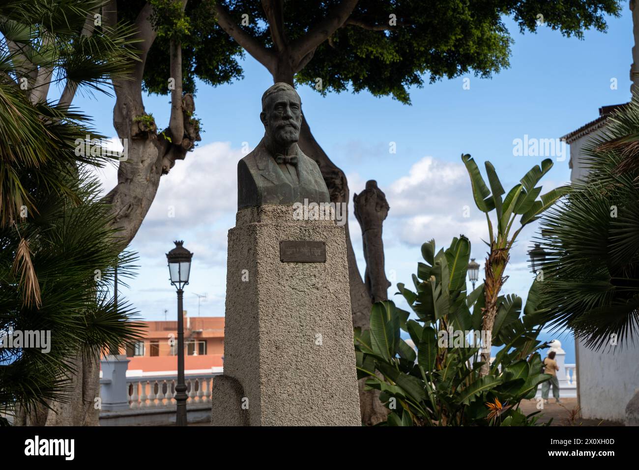 Icod de los Vinos, Spanien - 08.12.2023: Büste von Francisco G. Fajardo Hernandez Bermejo in Icod de los Vinos, Teneriffa Stockfoto