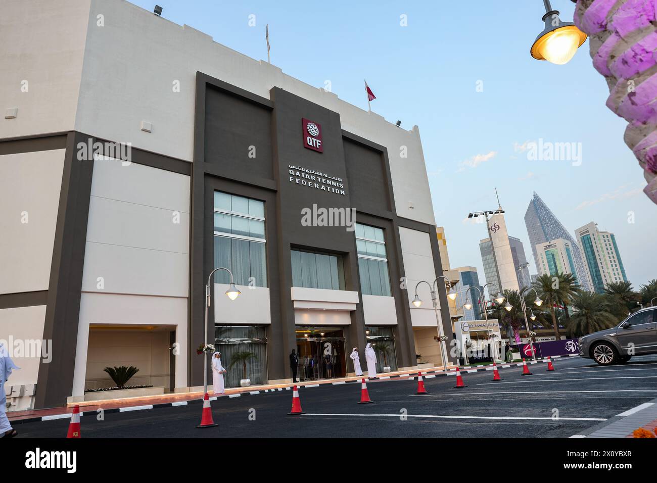 Der Khalifa International Tennis and Squash Complex befindet sich in Doha. Qatar Tennis Federation. Stockfoto