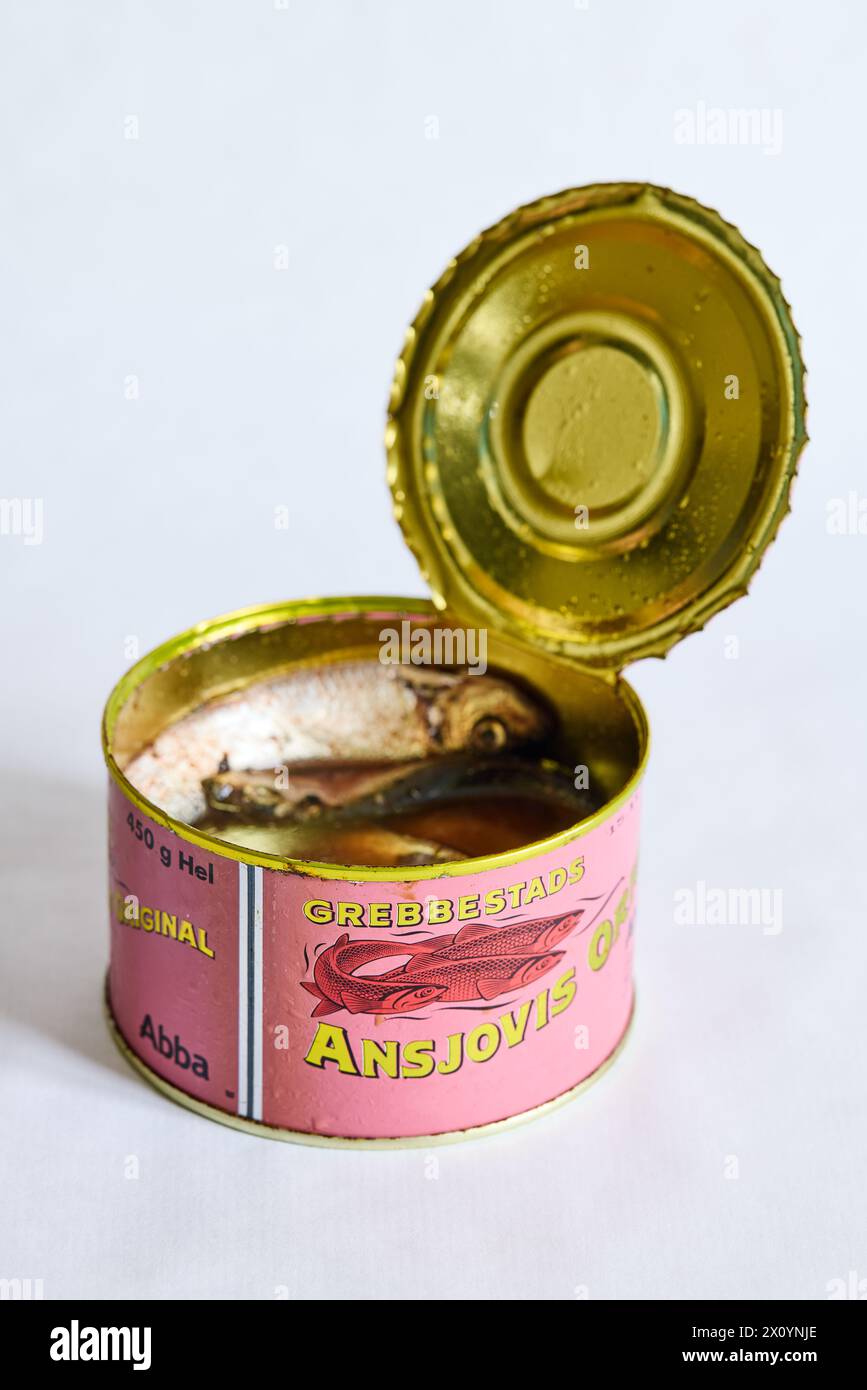 Grebbestads Ansjovis Original, 450 g; schwedische Sardellen (z.B. Sprossen), offene Dose Stockfoto