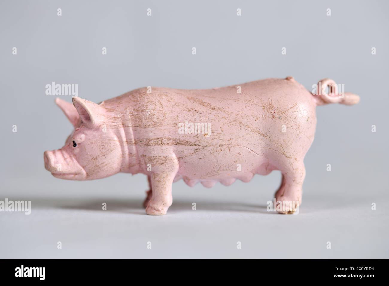 Rosafarbenes Spielzeugschwein Stockfoto