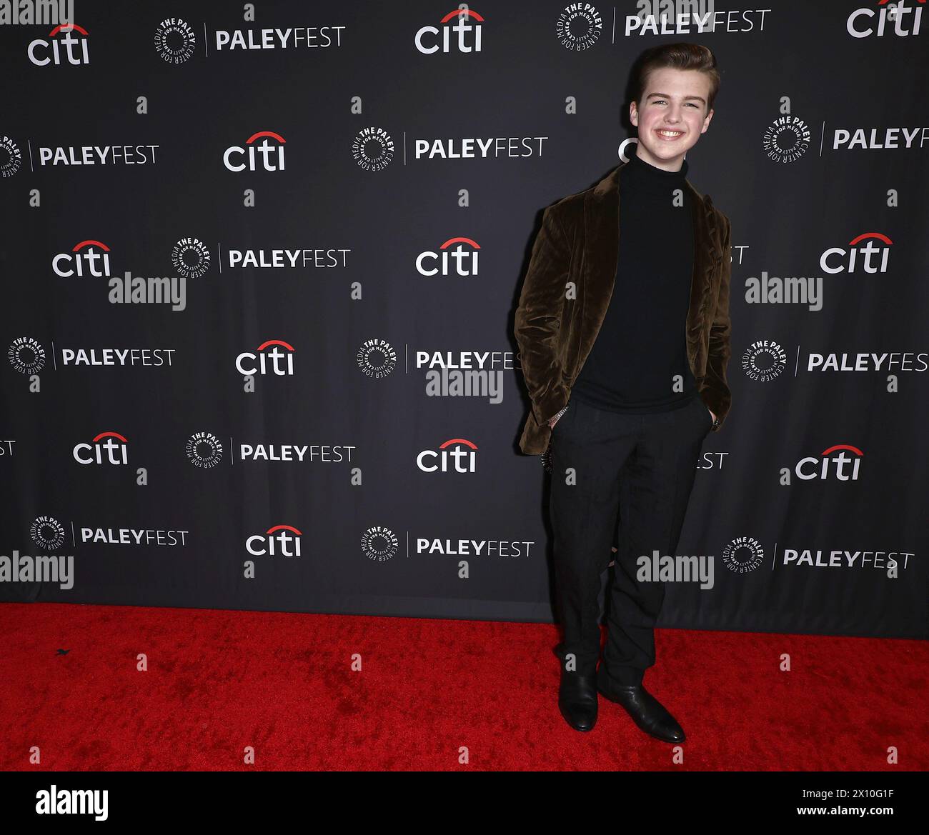 Hollywood, USA. April 2024. Iain Armitage kommt beim PaleyFest LA, dem JUNGEN SHELDON, das am Sonntag, den 14. April 2024, im Dolby Theater in Hollywood, KALIFORNIEN stattfindet. (Foto: Juan Pablo Rico/SIPA USA) Credit: SIPA USA/Alamy Live News Stockfoto