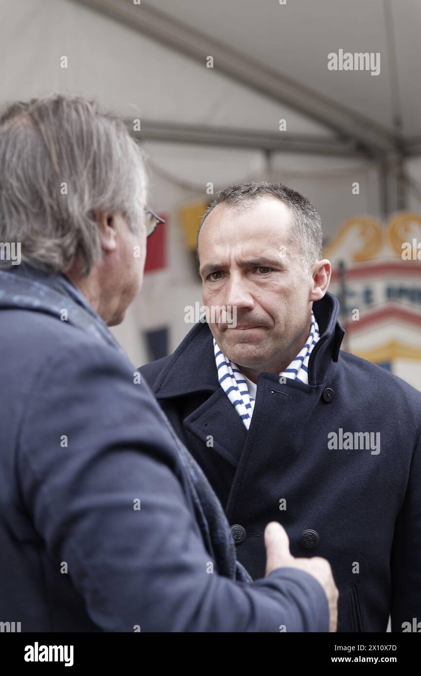 Sete, Frankreich. April 2022. Wolfgang Idiri und Francois Commeinhes nehmen an der Escale à Sete Teil, dem ersten maritimen Treffen in Sete, Frankreich Stockfoto