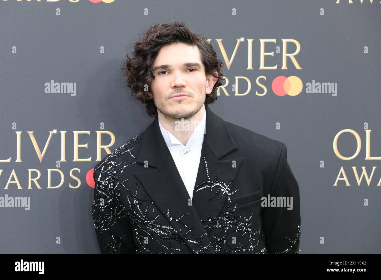 FRA Fee nimmt an den Olivier Awards 2024 mit Mastercard in der Royal Albert Hall in London Teil. Stockfoto