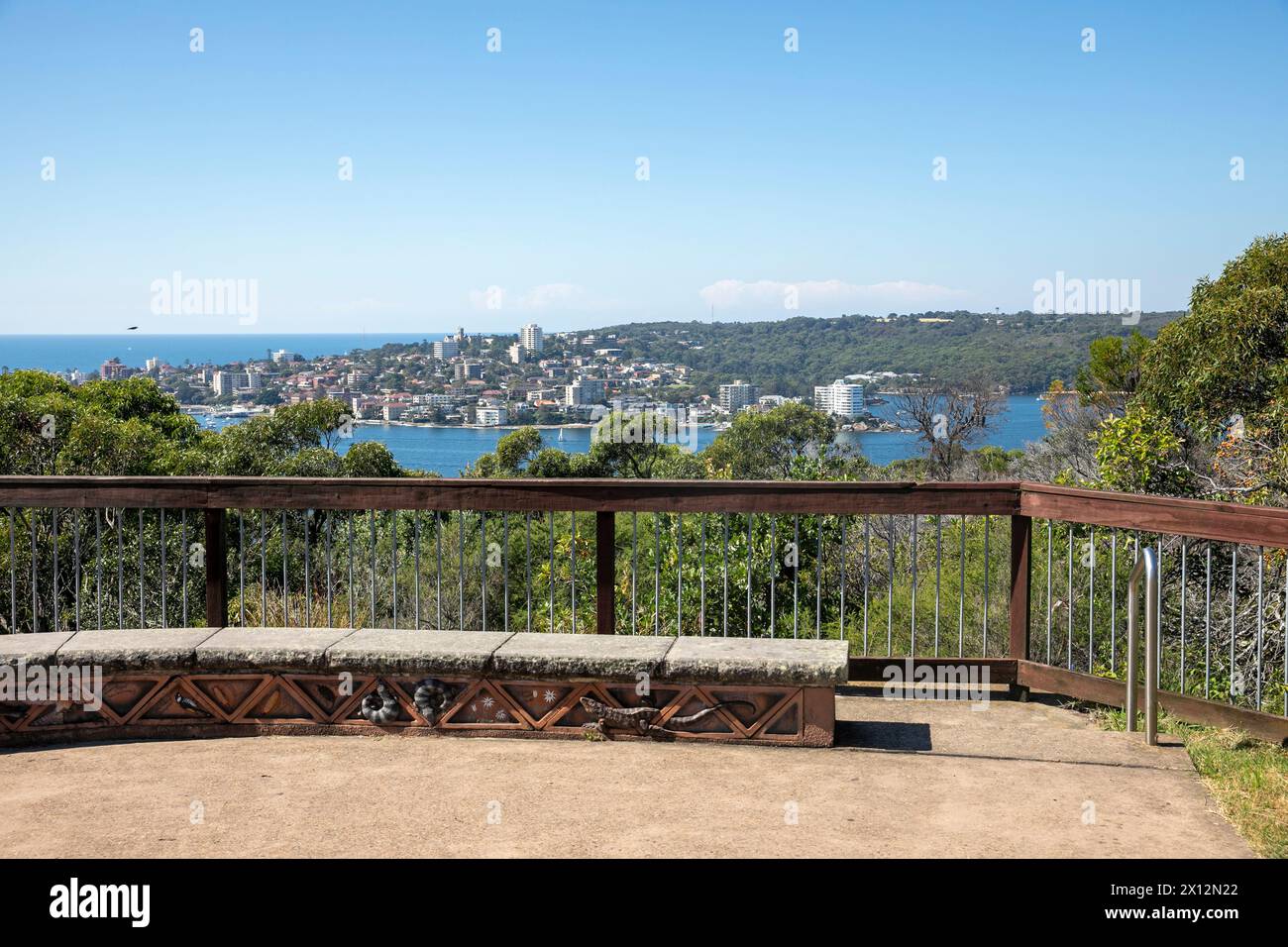 Der Aussichtspunkt Arabanoo, Dobroyd Head, Balgowlah Sydney, ist nach einem Aborigine-Mann benannt und bietet einen atemberaubenden Blick auf Manly, den Norden des Südens Stockfoto