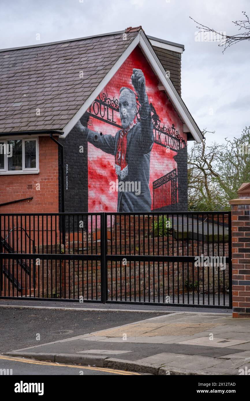 Bill Shankley Wandgemälde in der Nähe des Anfield Stadium, Liverpool Stockfoto