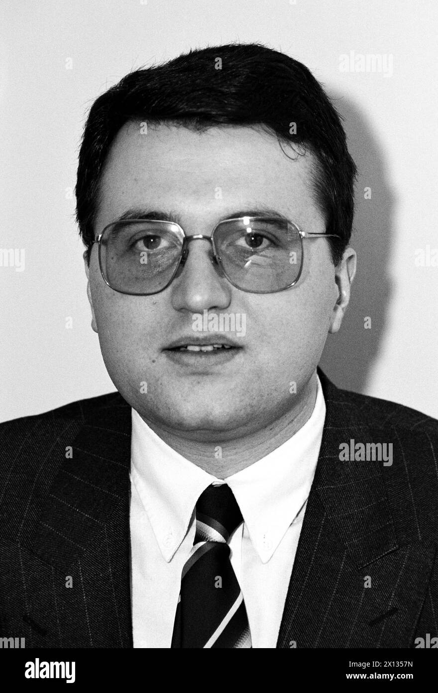 Porträt des kroatischen Menschenrechtsaktivisten Doborslav Taraga, aufgenommen am 2. Februar 1990. - 19900202 PD0007 - Rechteinfo: Rechte verwaltet (RM) Stockfoto