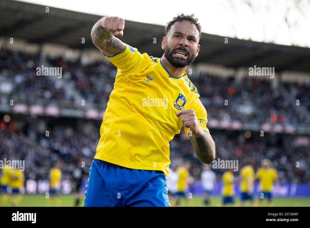 14. April 2024, Aarhus, Dänemark. Sean Klaiber von Brøndby reagiert, nachdem er beim Superliga-Spiel zwischen AGF und Brøndby IF im Ceres Park in Aarhus am Sonntag, den 14. April 2024, 2-1 Punkte erzielt hat. (Foto: Bo Amstrup/Ritzau Scanpix) Credit: Ritzau/Alamy Live News Stockfoto