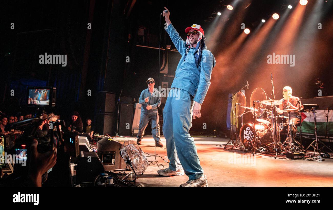 Dumb Bojen Fishing Club im O2 Forum, London, 12. April 2024 Stockfoto