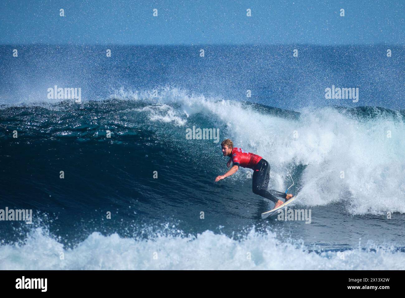 Der hawaiianische Profi-Surfer John John Laurence tritt 2024 beim Margaret River Pro Surf Event in Surfer's Point, Prevelly, Western Australia an. Stockfoto
