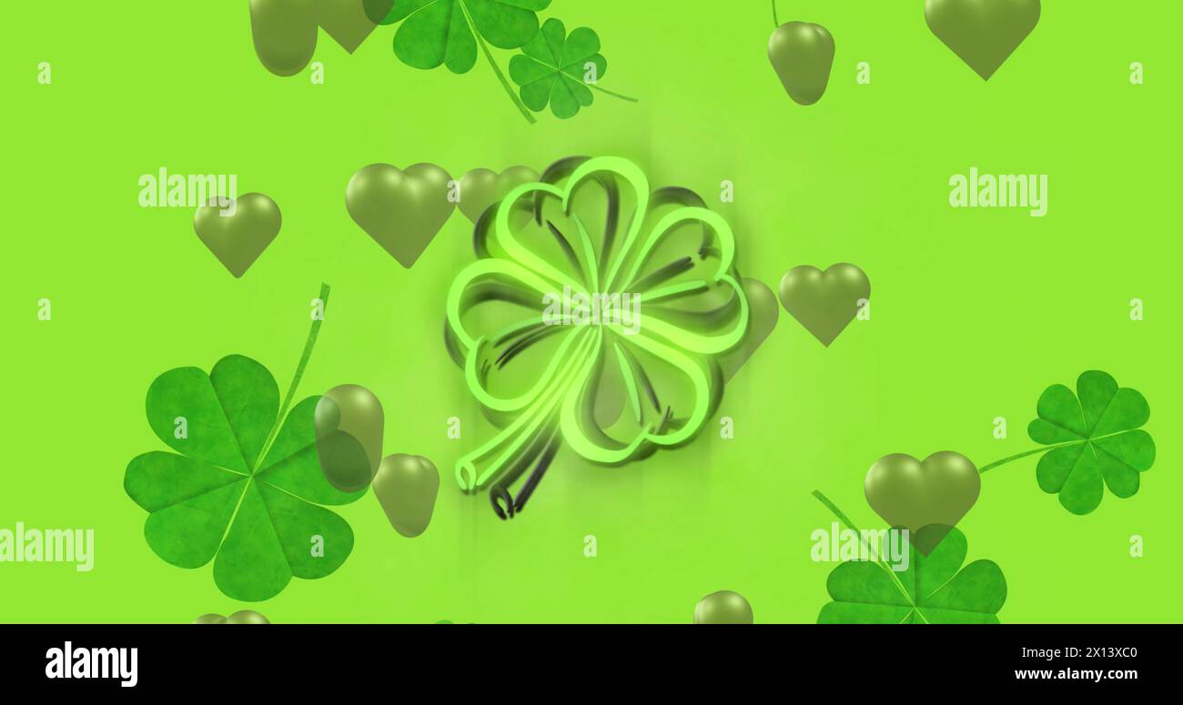 Bild von St. patrick's Day Shamrock und grünen Herzen auf grünem Hintergrund Stockfoto