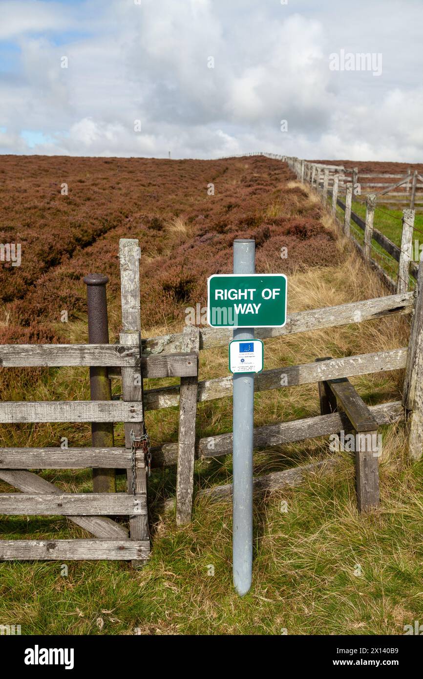 Schild rechts in den Lammermuir Hills Stockfoto