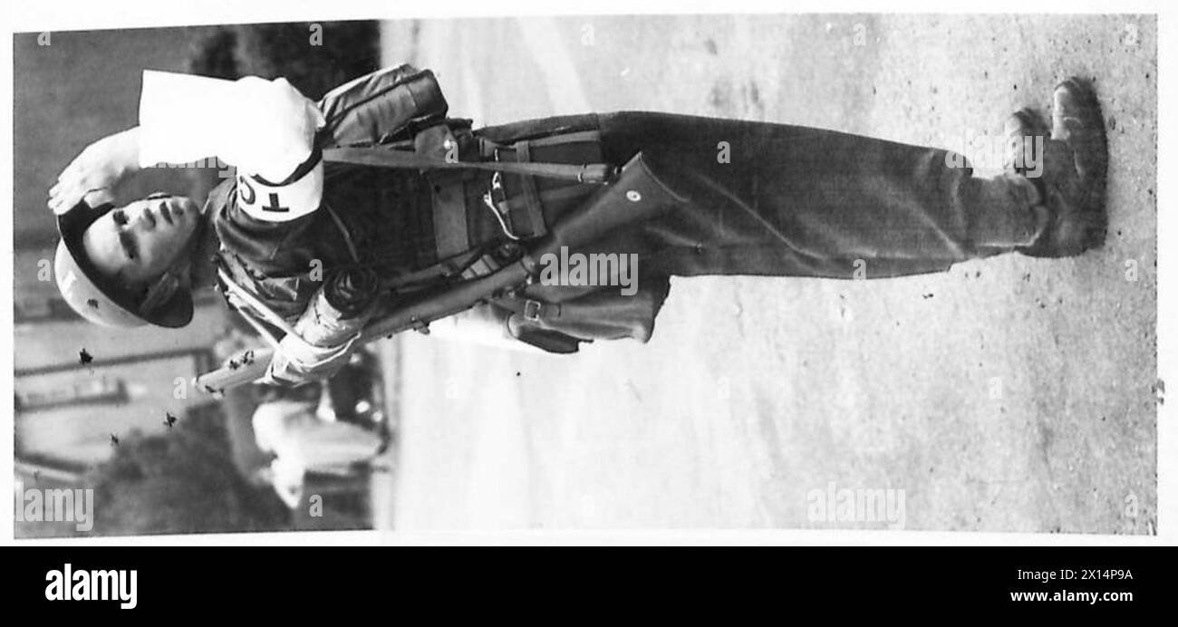 Eine Verkehrskontrollgruppe des Aldershot Command verwaltet die Verkehrsaufgaben unter Aufsicht der britischen Armee. Stockfoto