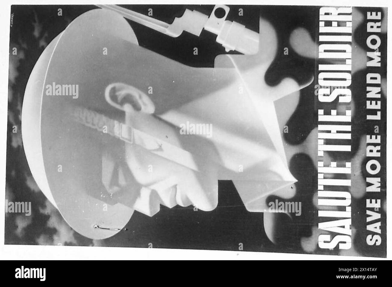 Ein Poster der britischen Armee aus dem Zweiten Weltkrieg, das Zivilisten dazu auffordert, Soldaten durch Ersparnisse und Kriegskredite zu unterstützen. Stockfoto