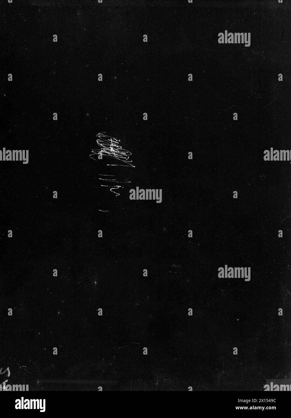 Vom 11. Bis 12. Januar 1945 führten Schiffe der Heimatflotte an Bord der HMS Apollo einen nächtlichen Angriff auf einen feindlichen Konvoi vor der Küste Norwegens durch, wobei Sternenmuscheln eingesetzt wurden, was zu einer nahezu vollständigen Zerstörung des Konvois führte. Stockfoto