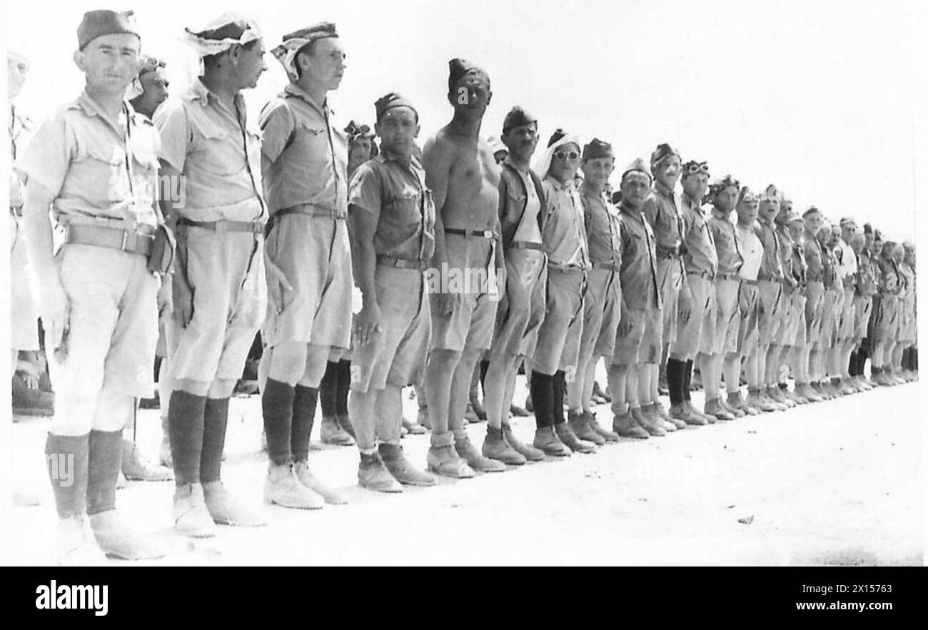 Soldaten der Polnischen Unabhängigen Karpaten-Brigade bereiten sich 1940 kurz nach dem Zusammenschluss britischer Truppen auf einem Paradeplatz in Samach (Palästina) vor. Stockfoto