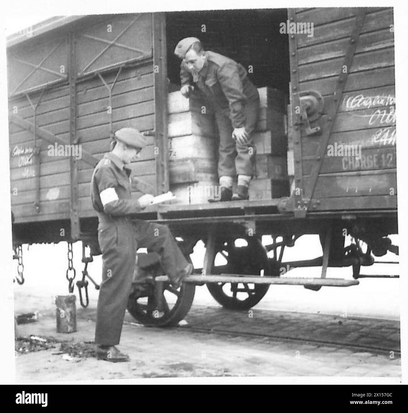 Britische Armee-Eisenbahner, die in Nordafrika als Teil der militärischen Logistik und Transportoperationen tätig sind Stockfoto