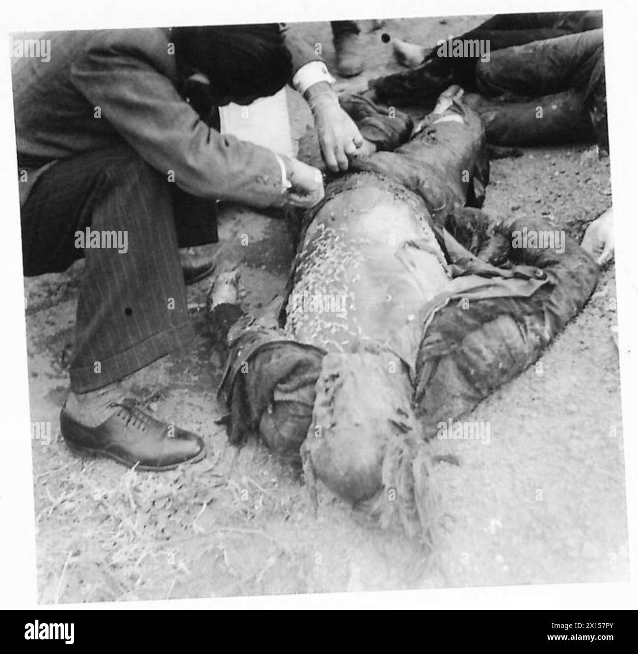 In Athen wird ein ziviles Opfer eines Mordes untersucht. Stockfoto