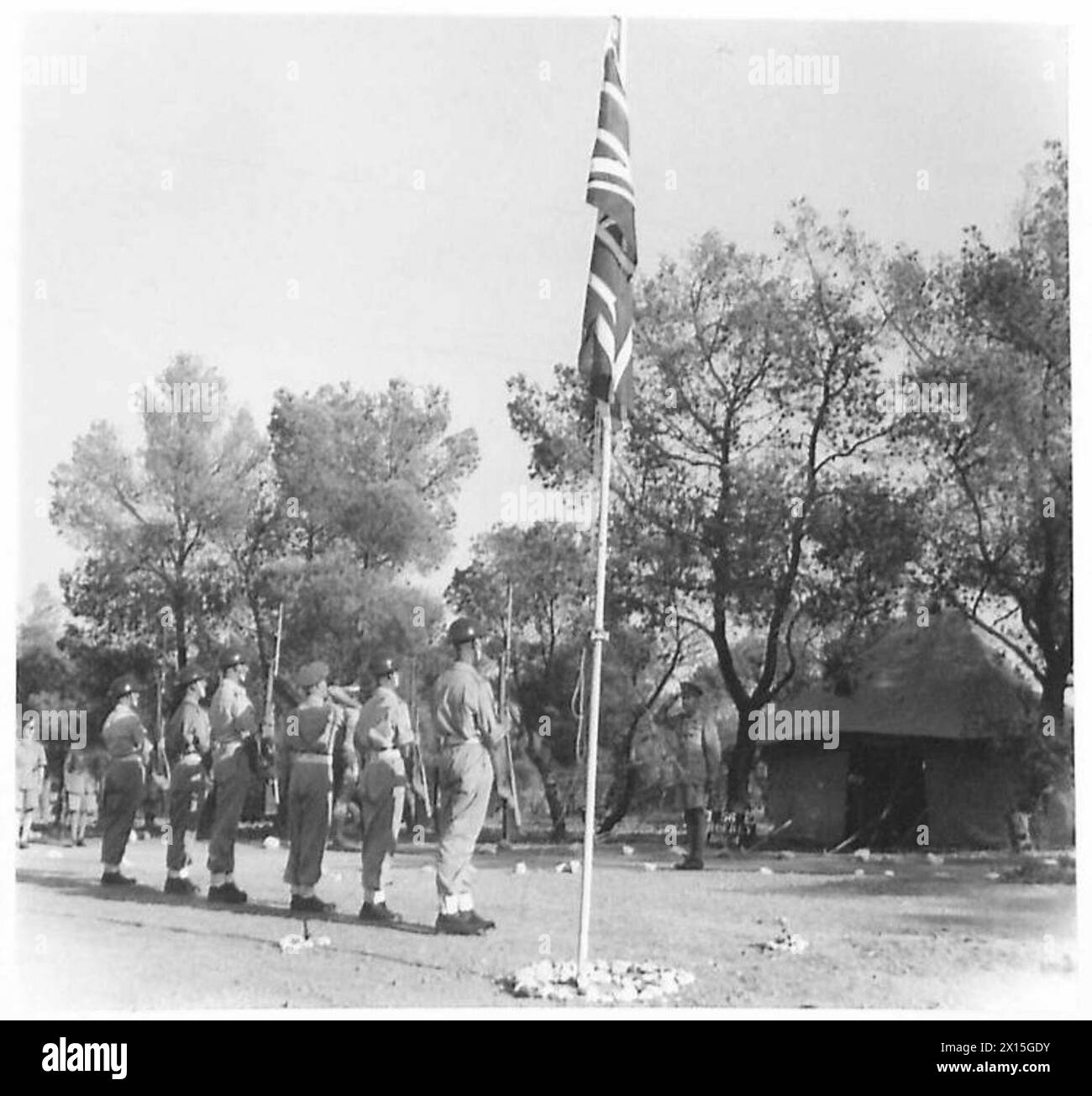 Feldmarschall Alexander inspiziert eine Ehrenwache der D.C.L.I während seiner Reise durch Griechenland als Teil der Zeremonialaufgaben der britischen Armee und militärischer Präsenz. Stockfoto