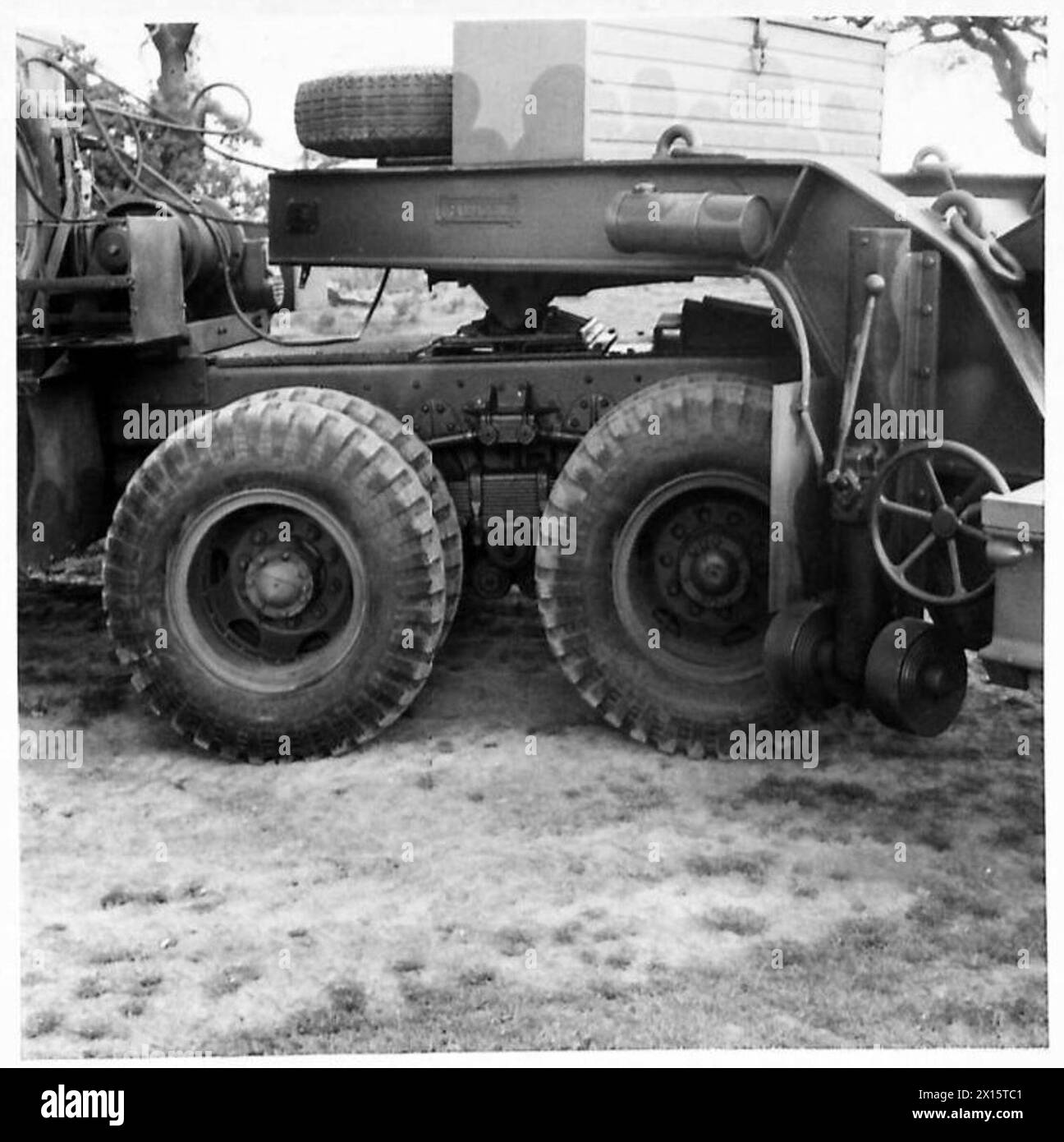 TANKTRANSPORTER UND FAHRZEUGE – Federal Tractor Truck 6x4 Diedel. W.D. Nr. 4919986, britische Armee Stockfoto