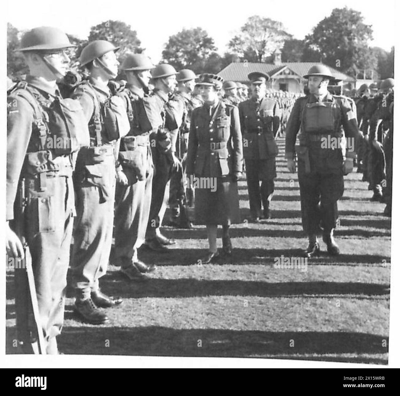 Die Prinzessin Royal inspiziert Männer des Royal Corps of Signals auf einer Parade und überprüft Disziplin, Aussehen und zeremonielle Aufgaben in der britischen Armee. Stockfoto