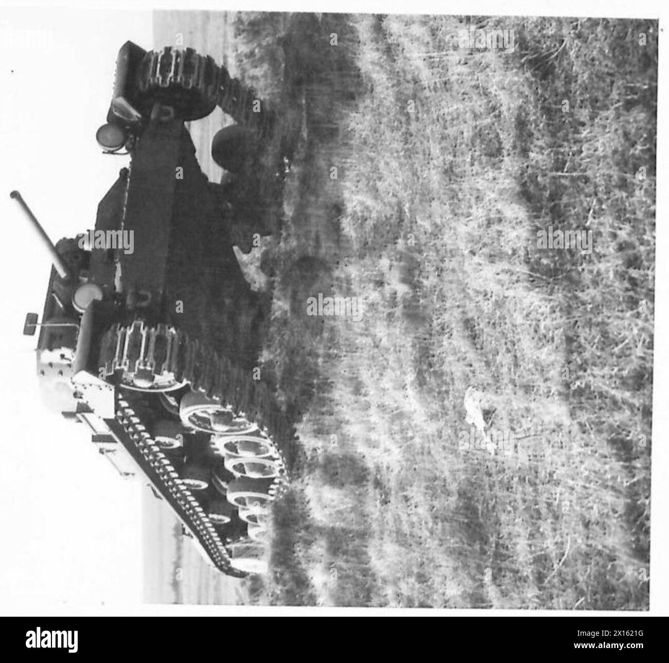 Der Valentine Mark III Infanteriepanzer ist ein gepanzertes Kampffahrzeug mit zwei-Pfünder-Kanone, BESA-Maschinengewehr, drei-Mann-Besatzung, elektrisch drehbarem Turm, drahtloser Kommunikation, 16 Tonnen Gewicht, maximale Geschwindigkeit 15 mph, Reisegeschwindigkeit 10 mph, verwendet für enge Infanterieunterstützung. Stockfoto