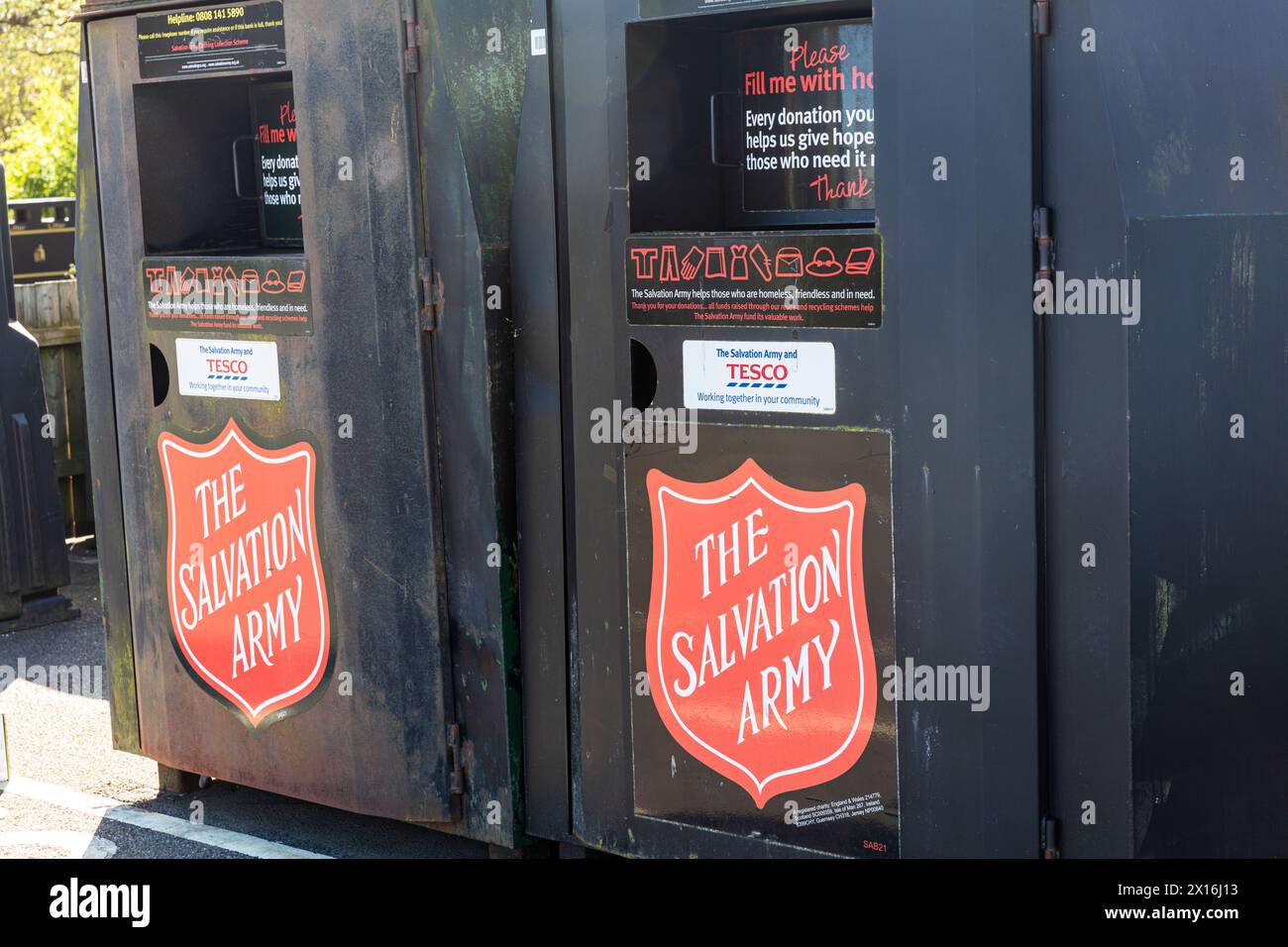 Heilsarmee Wohltätigkeitsbehälter, Heilsarmee, Spendenbehälter, Sammelbehälter, Wohltätigkeitsbehälter, Sammlung, Spende, Horncastle, Lincolnshire, Vereinigtes Königreich, England Stockfoto