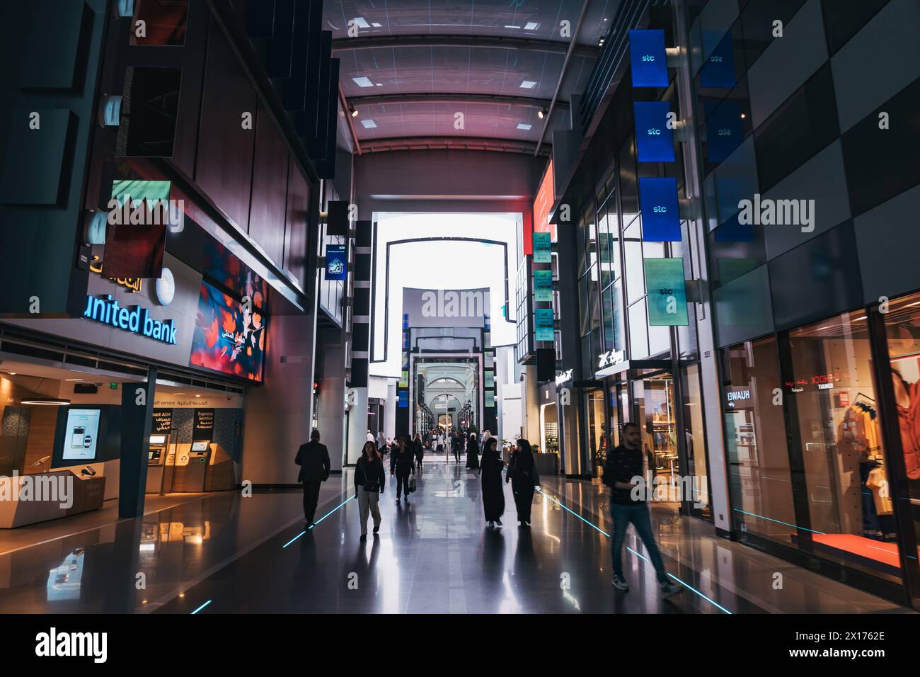 In den Avenues, dem größten Einkaufszentrum in Kuwait Stockfoto