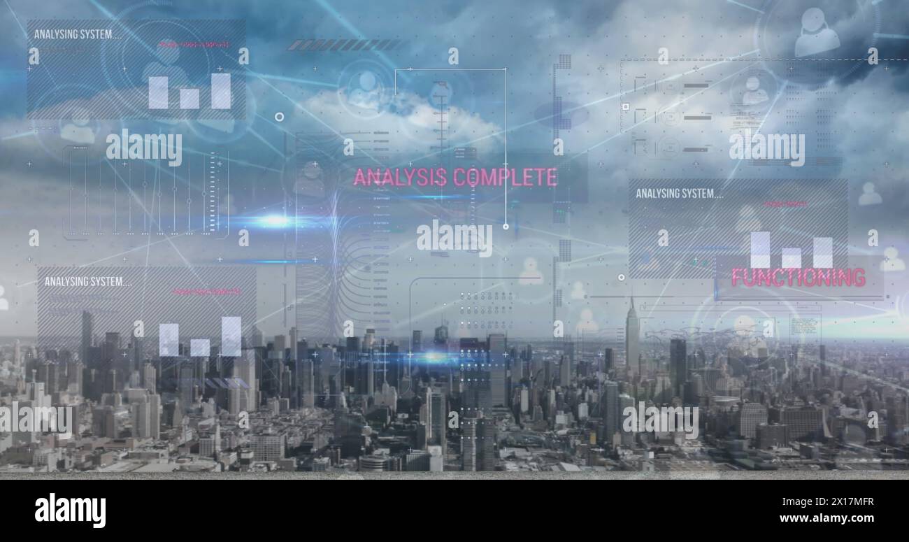 Bild der Schnittstelle mit Datenverarbeitung und Netzwerk von Profilsymbolen über Stadtlandschaft Stockfoto