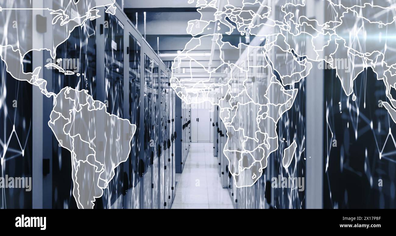 Abbildung: Karte und verbundene Punkte auf Server-Racks im Serverraum Stockfoto
