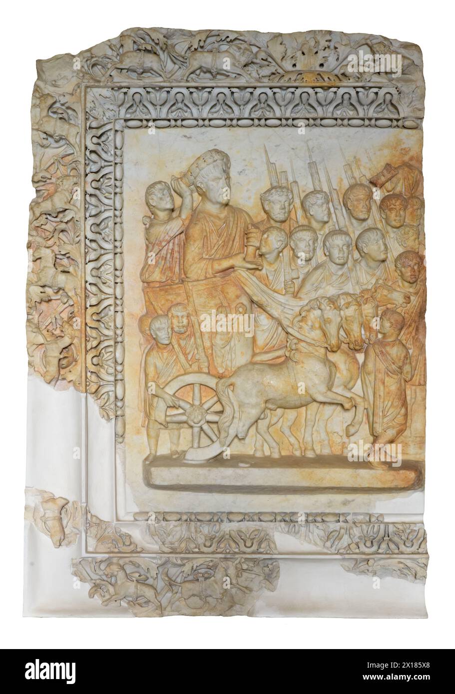 Relief mit Szene von Trajans posthumem parthischen Triumph 118 n. Chr. aus Praeneste. Palestrina, Italien Stockfoto