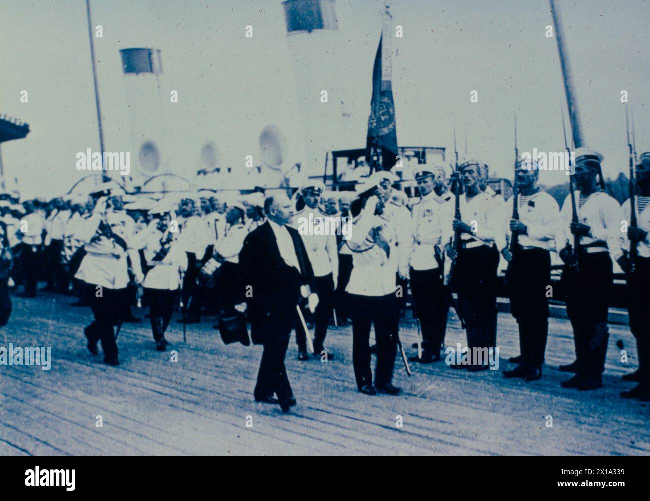 Der französische Präsident Raymond Poincaré besucht im Juli 1914 Zar Nikolaus II. In Russland Stockfoto