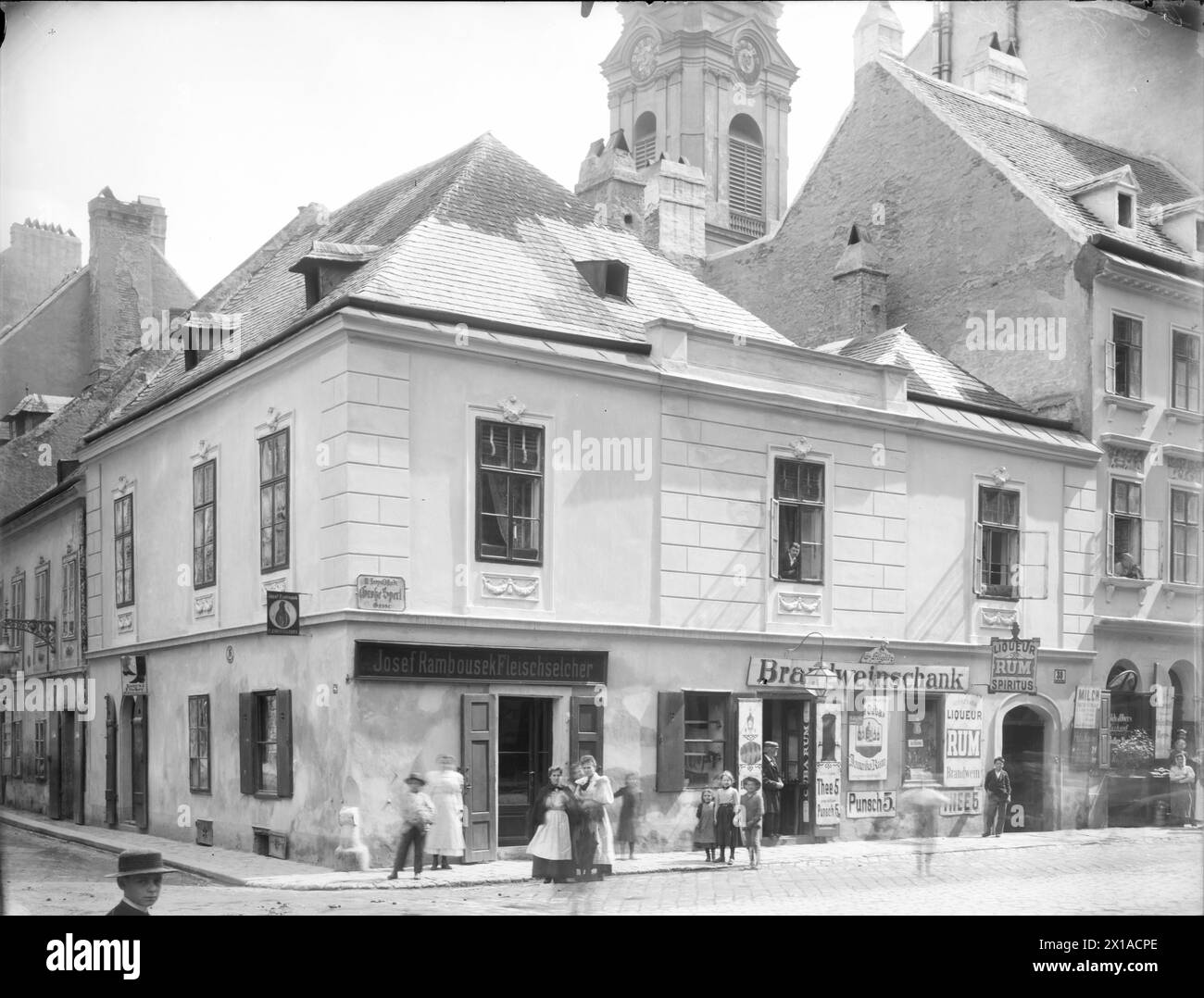 Wien 2, Liegeplatz Sperlgasse (Sperlgasse) 38, Blick über die Ecke mit vorderster kleiner Pfarrgasse 16, 1898 - 18980101 PD0485 - Rechteinfo: Rights Managed (RM) Stockfoto