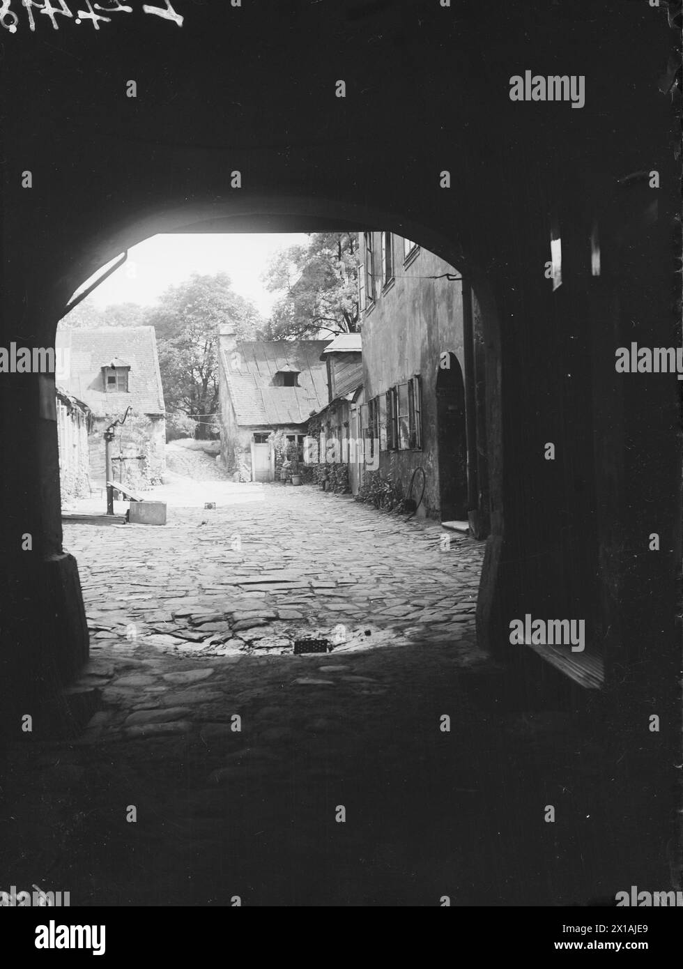 Wien 18, Gentzgasse (Gentz Alley) 22, Court, 1912 - 19120101 PD4110 - Rechteinfo: Rights Managed (RM) Stockfoto