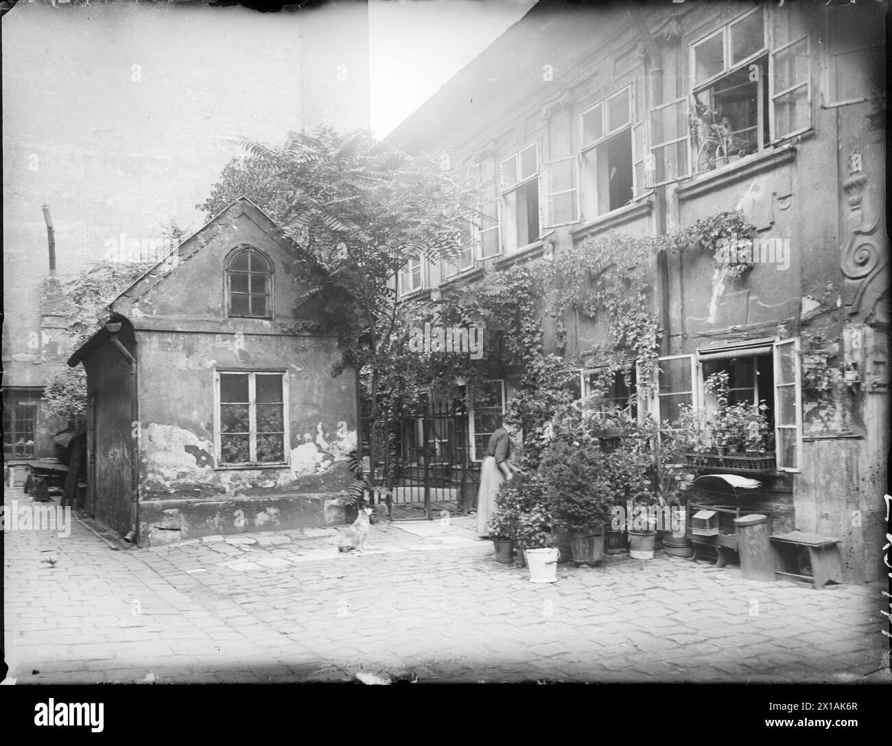 Wien 7, Ulrichsplatz 2, Blick auf den Hof, 22.07.1918 - 19180722 PD0001 - Rechteinfo: Rights Managed (RM) Stockfoto