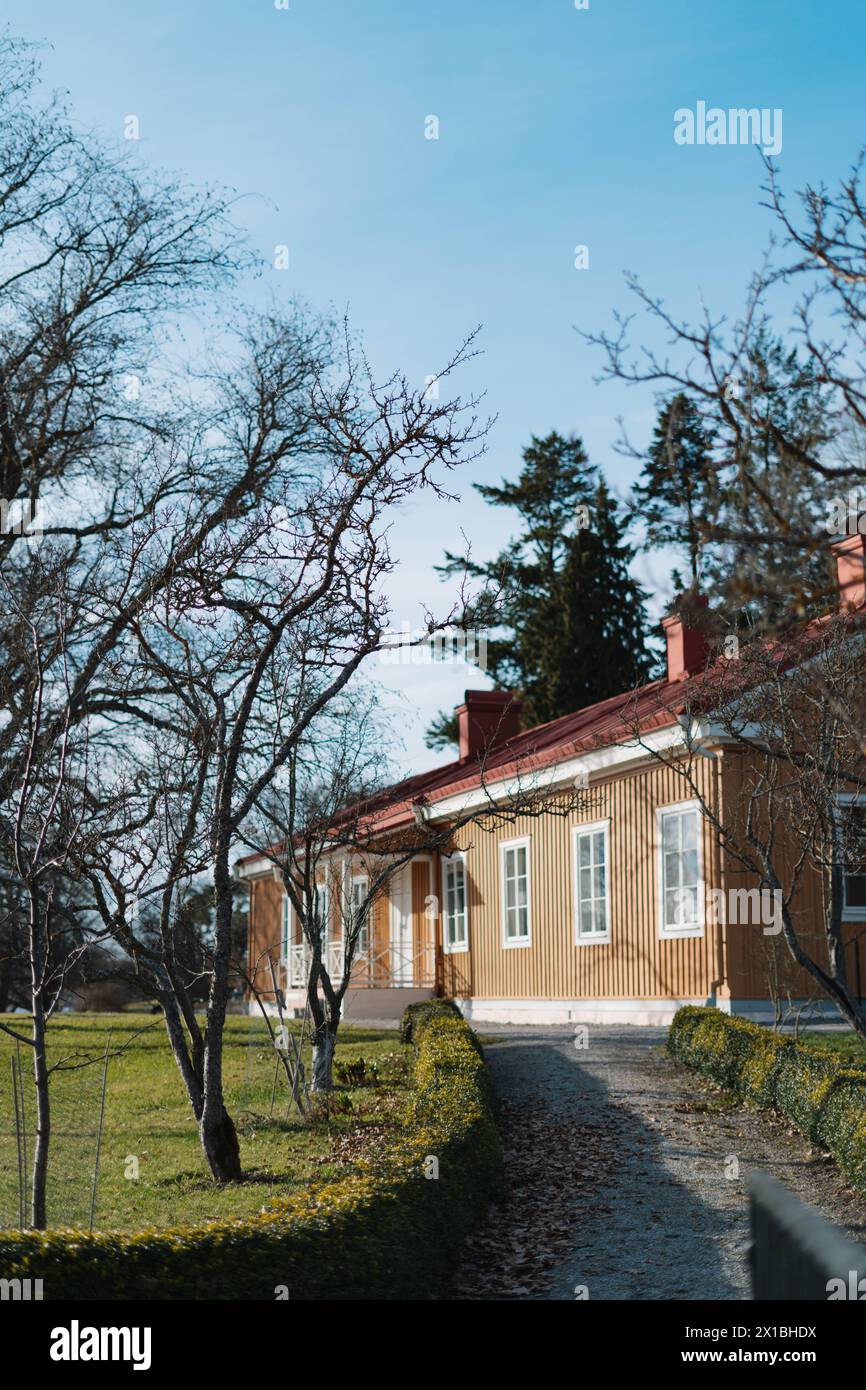 alte gelbe Haus Stockfoto