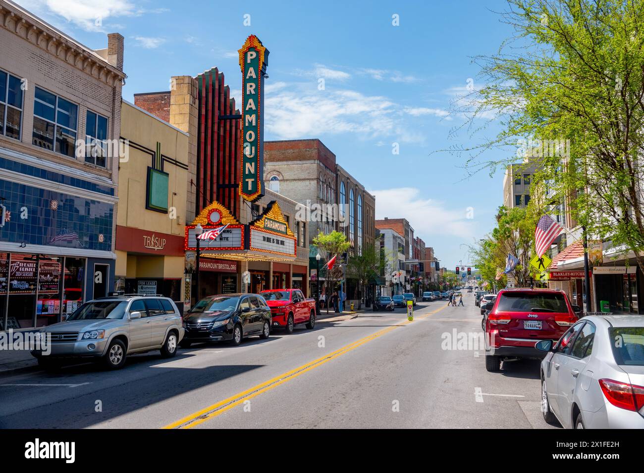 USA Bristol Tennessee und Virginia eine Stadt, die vom State Street Paramount Theater geteilt wird Stockfoto